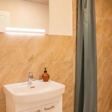 Hotel Ophold Pa Rodegaard *