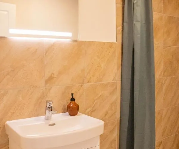Hotel Ophold Pa Rodegaard *